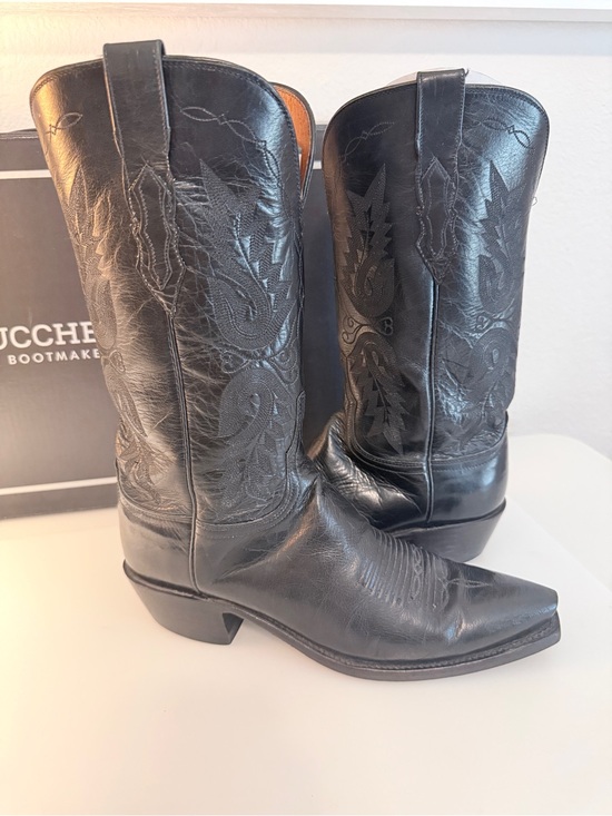 Lucchese Shoes - 1883 by Lucchese N4501-54 Women’s 9C Black Burnished Buffalo Snip Toe Boots USA